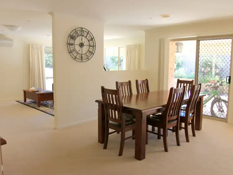 Seventh view of Homely house listing, 4 Wattleview Court, Alexandra VIC 3714