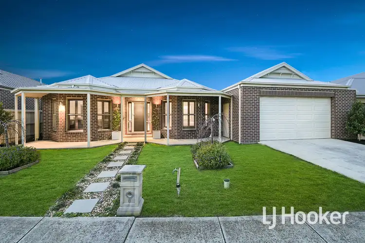 Main view of Homely house listing, 6 Winneke Way, Pakenham VIC 3810