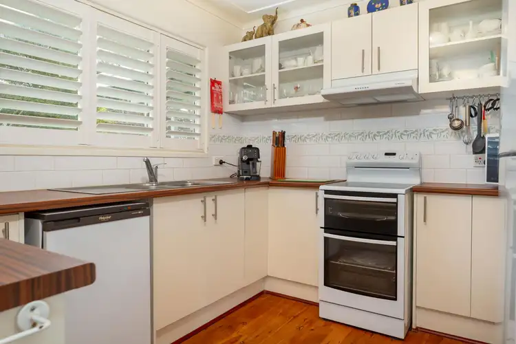 Sixth view of Homely house listing, 2 Barbara Crescent, Denhams Beach NSW 2536