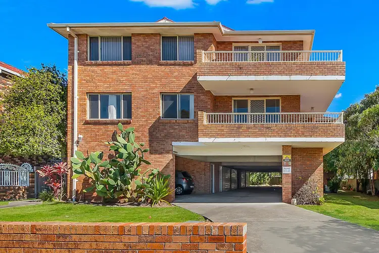 1/11-17 Dryden Street, Campsie NSW 2194