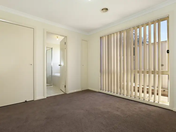 Fifth view of Homely villa listing, 2/94 Rokewood Crescent, Meadow Heights VIC 3048