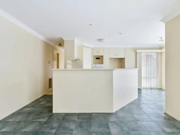 Fifth view of Homely house listing, Unit 2/7A Chisholm Court, Traralgon VIC 3844