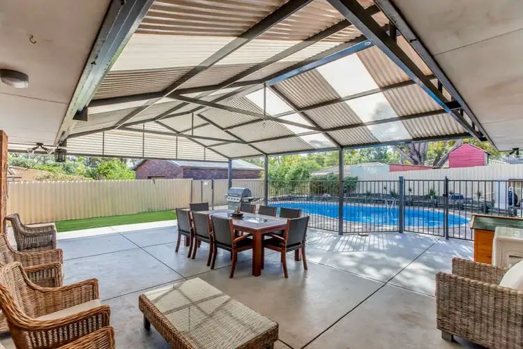 18 Manbari Crescent, Wanneroo WA 6065