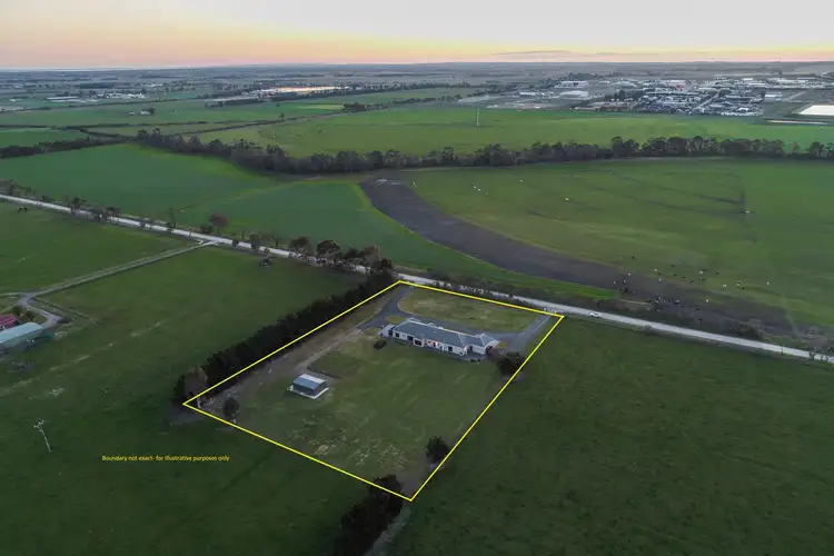Second view of Homely house listing, 1190 McDonalds Drain Road, Pakenham VIC 3810