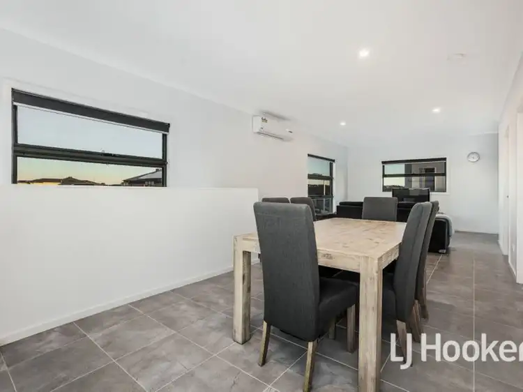 Sixth view of Homely house listing, 20 Grandvista Crescent, Cranbourne West VIC 3977