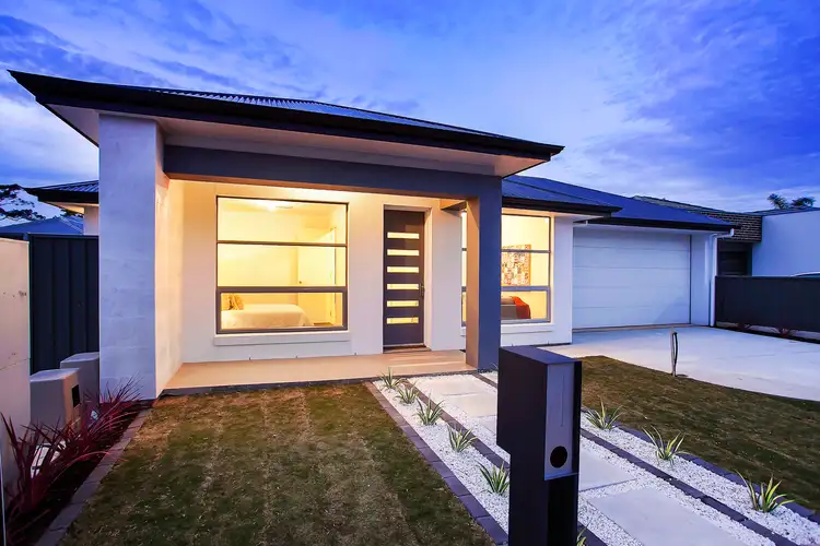 25 Lucas Street, Woodville South SA 5011