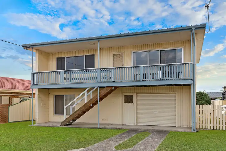16 Elewa Ave, Bateau Bay NSW 2261