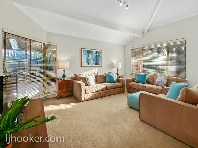 Sixth view of Homely house listing, 74 The Escarpment, Willetton WA 6155