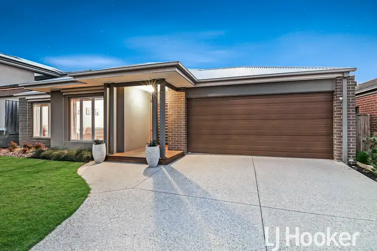 14 Hazelnut Boulevard, Berwick VIC 3806