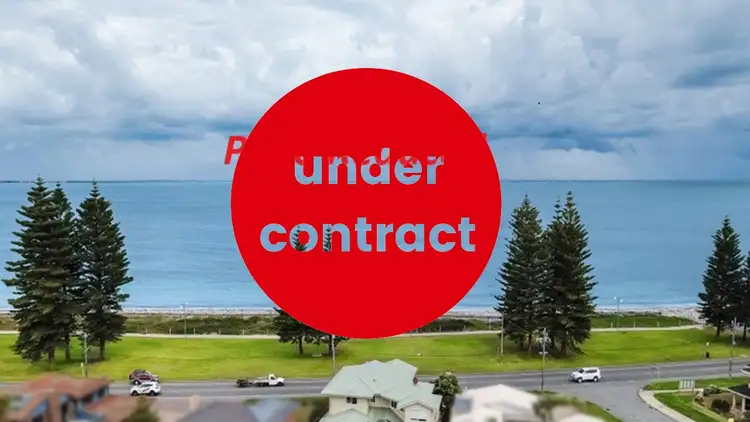 390 Safety Bay Road, Safety Bay WA 6169