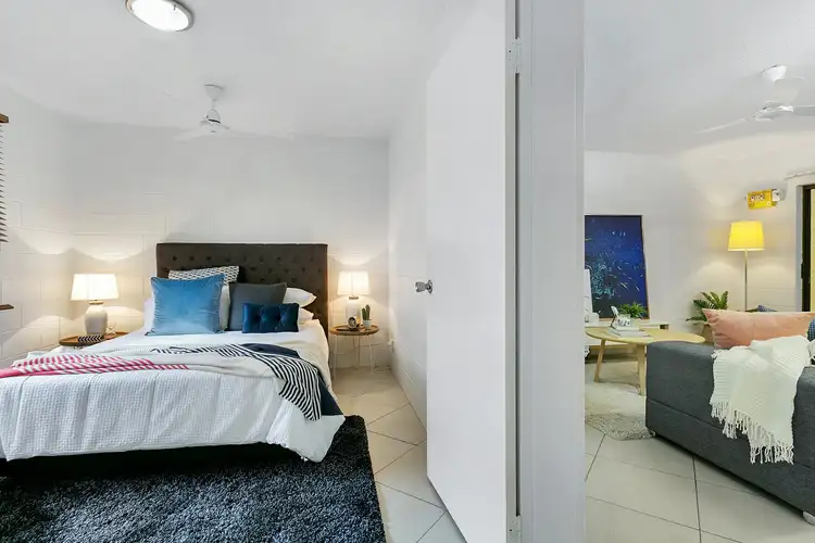 Sixth view of Homely unit listing, 4/235 Mcleod Street, Cairns North QLD 4870