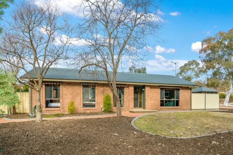 1 Sturdee Crescent, Monash ACT 2904