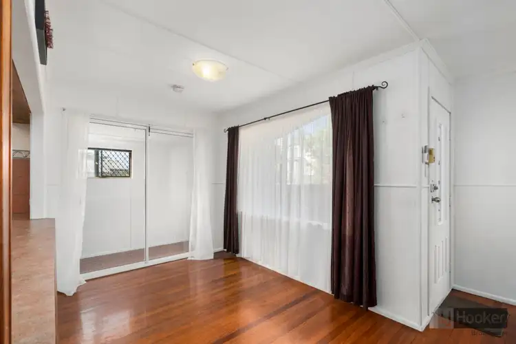 Sixth view of Homely semi-detached listing, 1/20 Middle Street, Labrador QLD 4215