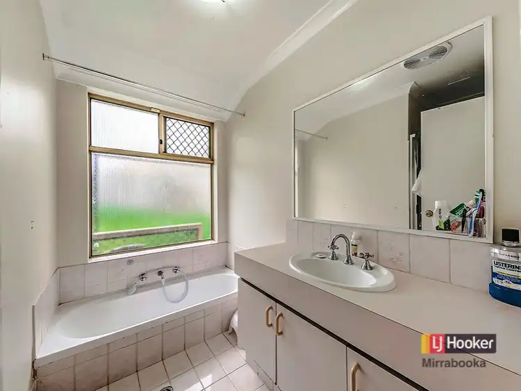 Seventh view of Homely house listing, 24 Claredon Crt, Alexander Heights WA 6064