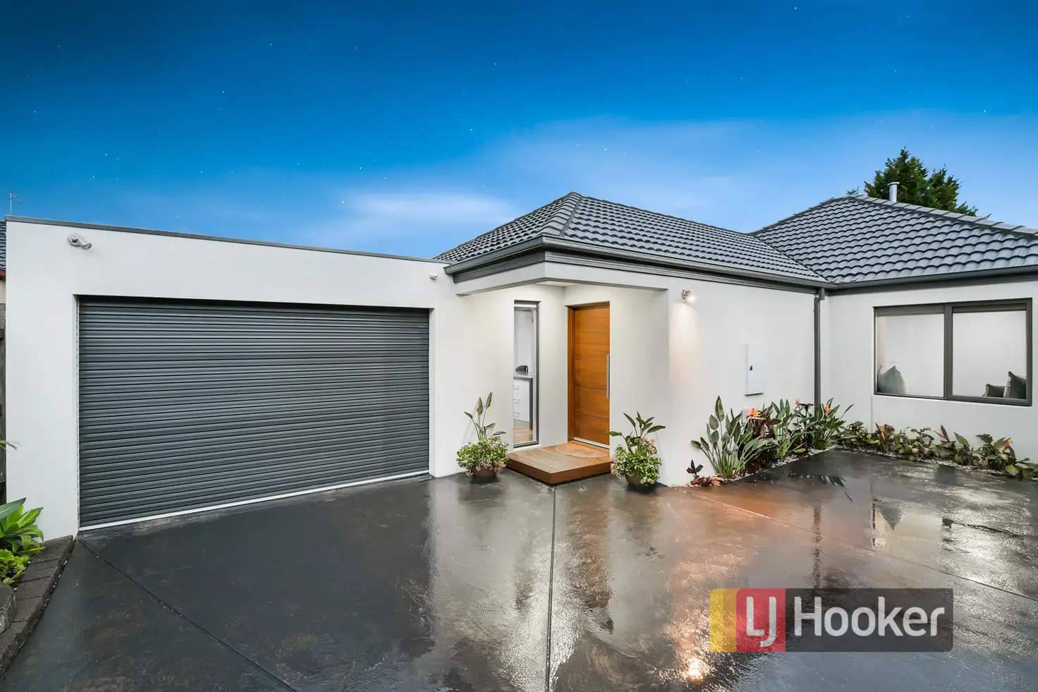 Main view of Homely unit listing, 13A Amalfi Drive, Endeavour Hills VIC 3802
