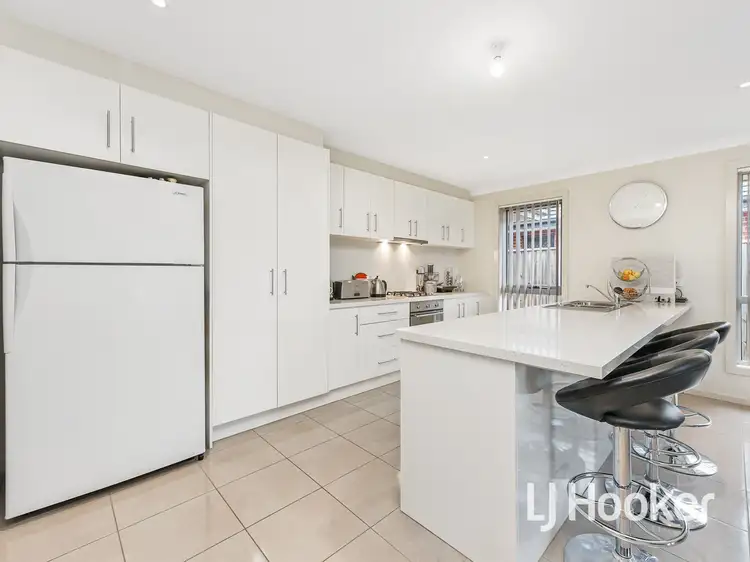 Fourth view of Homely house listing, 60 Viridian Avenue, Officer VIC 3809