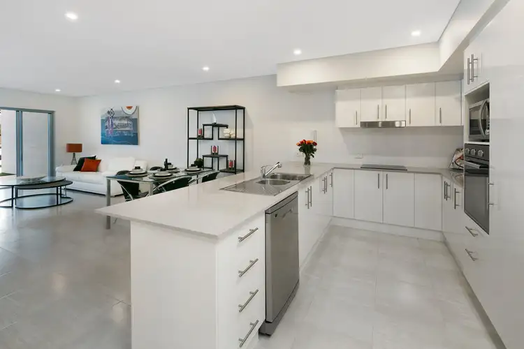 Second view of Homely townhouse listing, 2/1 Fitzroy Street, Cleveland QLD 4163