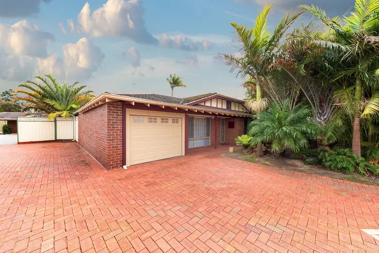 3A Theakston Green, Leeming WA 6149