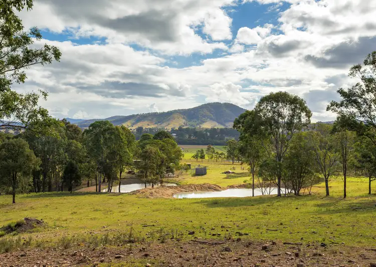 308 Youngs Road, Wingham NSW 2429