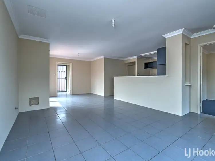 Fifth view of Homely villa listing, 4/34 Gibbs Street, East Cannington WA 6107