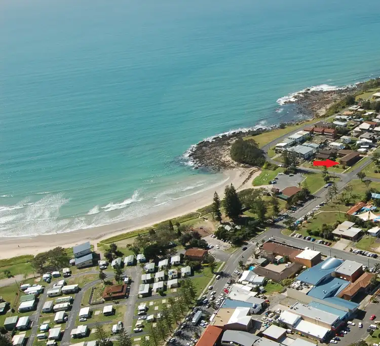 Main view of Homely unit listing, 1/9-11 Carrington Street, Woolgoolga NSW 2456