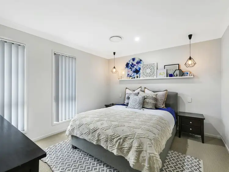 Second view of Homely house listing, 6 Aspen Grove, Morisset NSW 2264