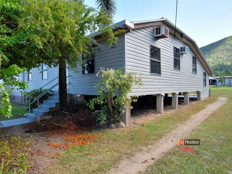 Fifth view of Homely semi-detached listing, 15 & 17 Blackman Street, Tully QLD 4854