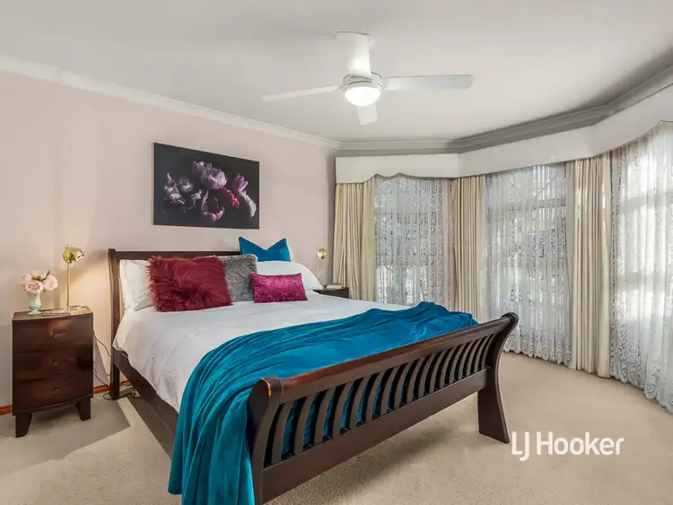 Sixth view of Homely house listing, 32 Spindrift Way, Seabrook VIC 3028