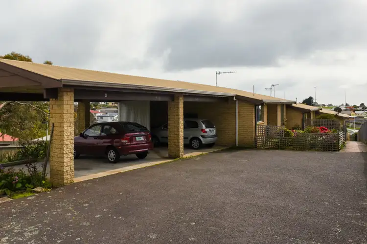 Main view of Homely unit listing, Unit 2/3 Hayes Street, Hillcrest TAS 7320