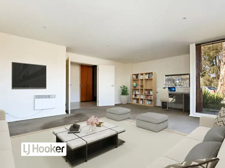 Second view of Homely townhouse listing, 2/138 Ernest Jones Drive, Macleod VIC 3085