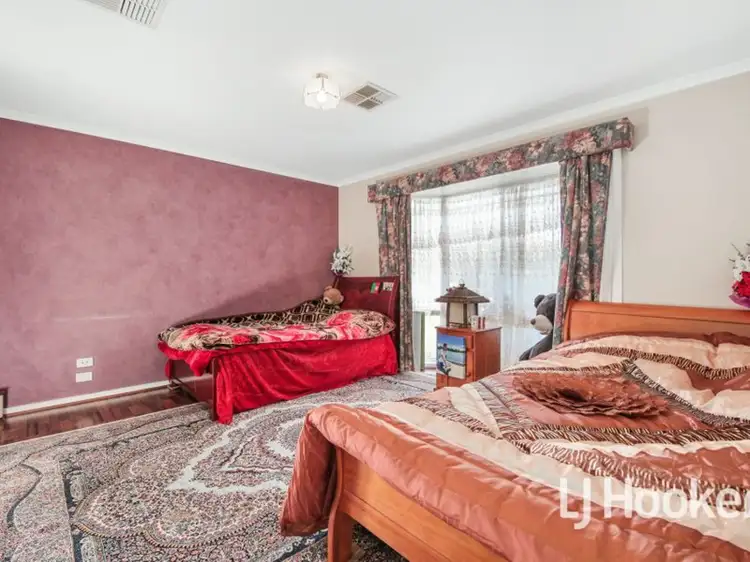 Sixth view of Homely house listing, 5 Fleur Court, Narre Warren South VIC 3805