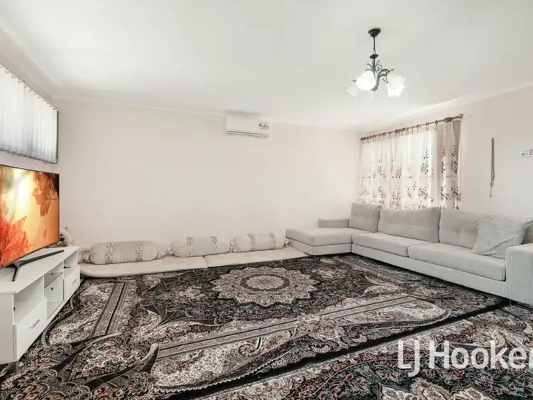 Sixth view of Homely unit listing, 2/77 Oaktree Drive, Hampton Park VIC 3976