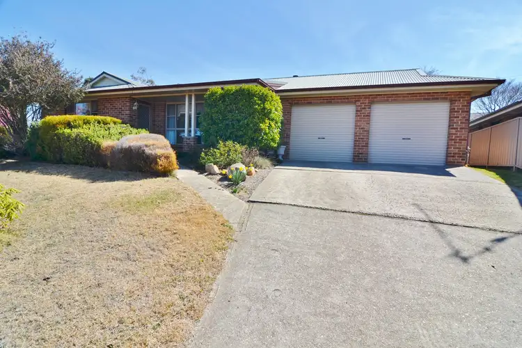 5 Blackett Drive, Wallerawang NSW 2845