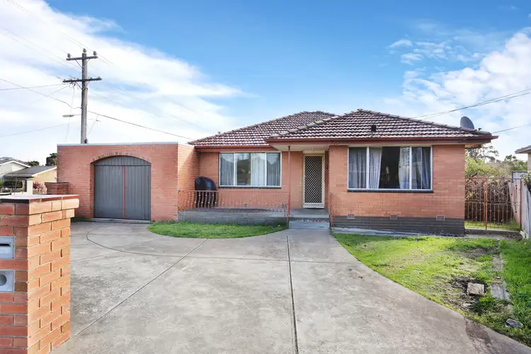 1 Menzies Parade, Lalor VIC 3075