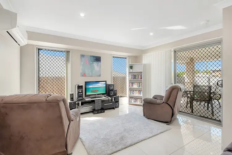 Fifth view of Homely semi-detached listing, 20A Alpine Court, Cranley QLD 4350