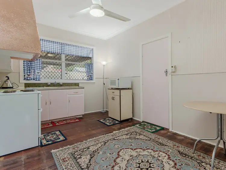 Fourth view of Homely house listing, 15 Nye Way, Orelia WA 6167