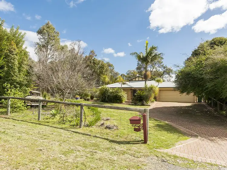 Third view of Homely house listing, 5 Hobbit Glade, Mundaring WA 6073