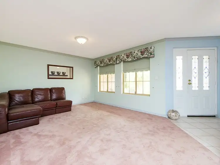 Fifth view of Homely house listing, 5 Hobbit Glade, Mundaring WA 6073