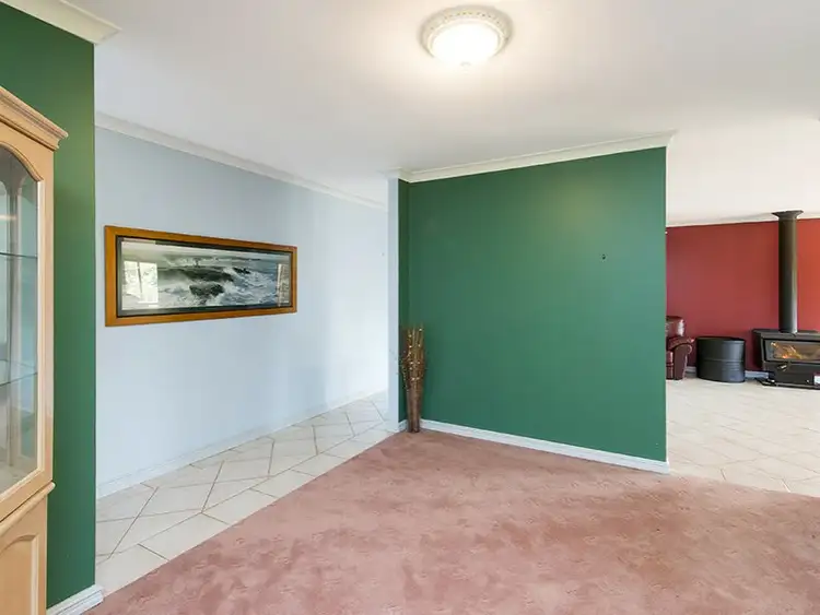 Seventh view of Homely house listing, 5 Hobbit Glade, Mundaring WA 6073