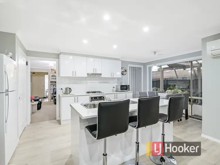 Fifth view of Homely house listing, 5 Mira Court, Cranbourne VIC 3977