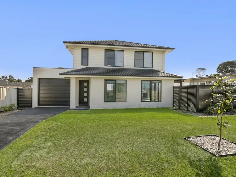 2B Cochrane Avenue, Canton Beach NSW 2263