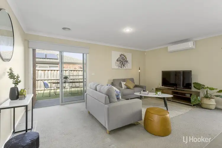 Third view of Homely house listing, 6 Warren Place, Truganina VIC 3029