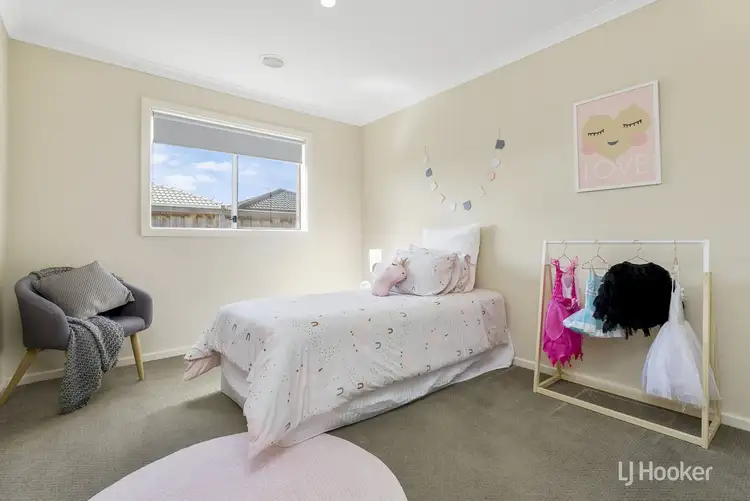 Sixth view of Homely house listing, 6 Warren Place, Truganina VIC 3029