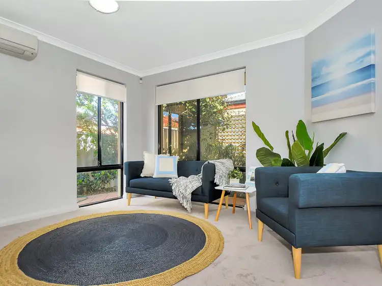 Fourth view of Homely semi-detached listing, 166A Herbert St, Doubleview WA 6018