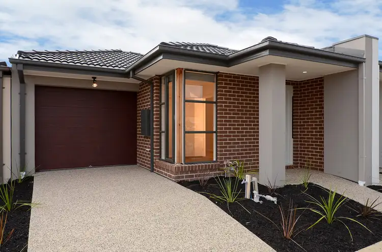 14 Kosciusko Circuit, Clyde VIC 3978