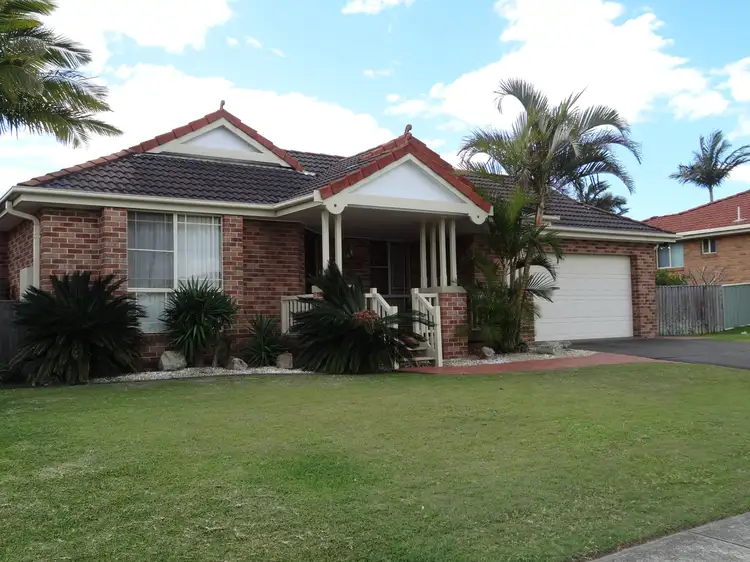 143 Kularoo Drive, Forster NSW 2428