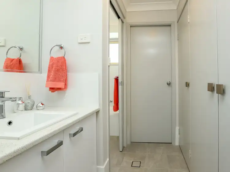Fifth view of Homely unit listing, 2/13 Elwin Road, Raymond Terrace NSW 2324