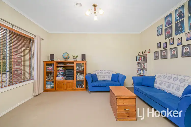 Fourth view of Homely house listing, 2 Karawun Walk, Pakenham VIC 3810