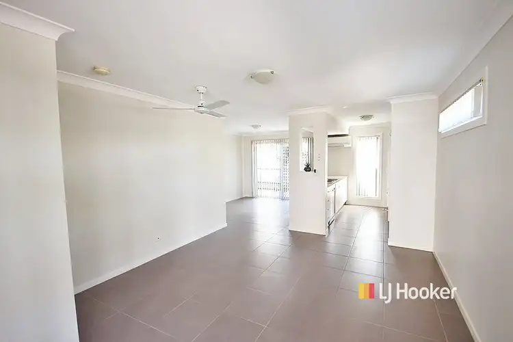 Fourth view of Homely unit listing, 8/1548 Anzac Avenue, Kallangur QLD 4503