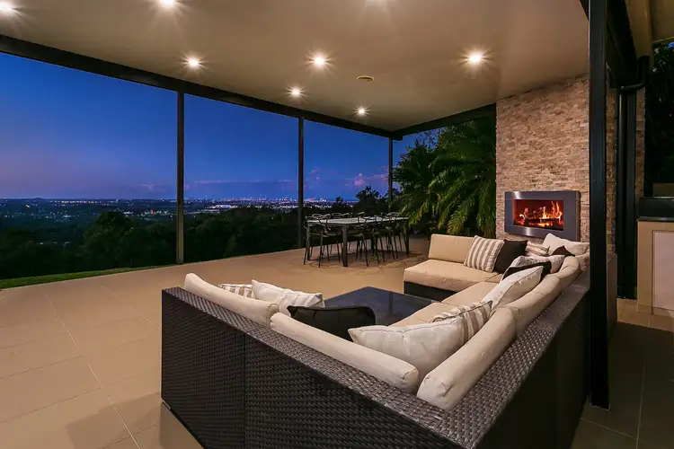 125 Strawberry Road, Bonogin QLD 4213